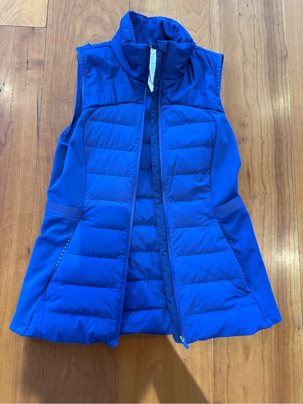 Lululemon Puffer Vest - Royal Blue size 8